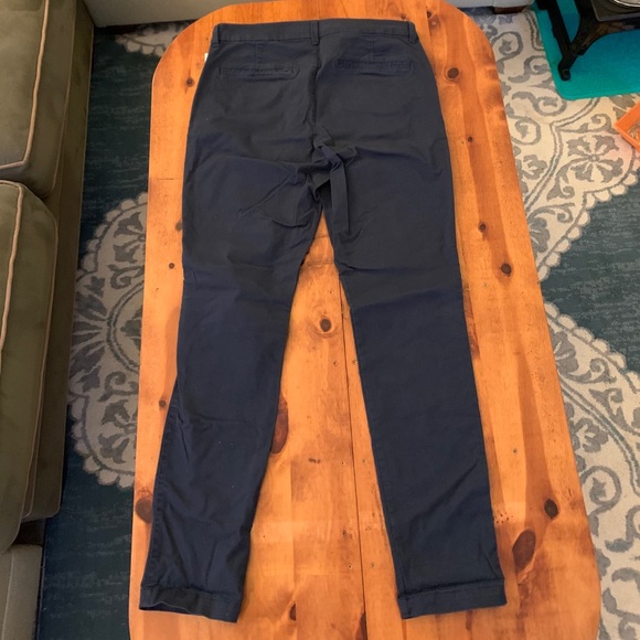 NWT Old navy khaki pants - Picture 6 of 6